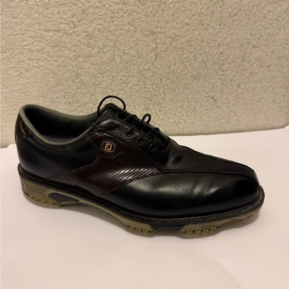 FootJoy Men's Black and Brown Athletic Golf Shoes